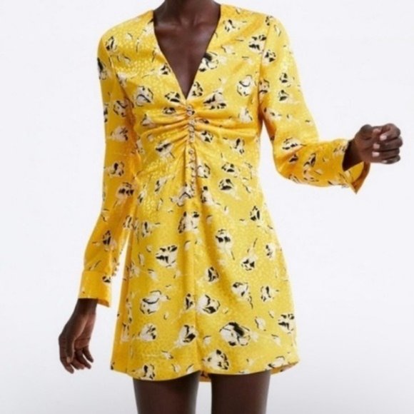 Zara Yellow Floral Dress ZARA Floral Dress L Zara Yellow Floral Dress ZARA Floral Dress L
